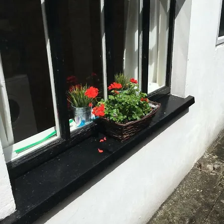 The Small House Prázdninový dům Listowel