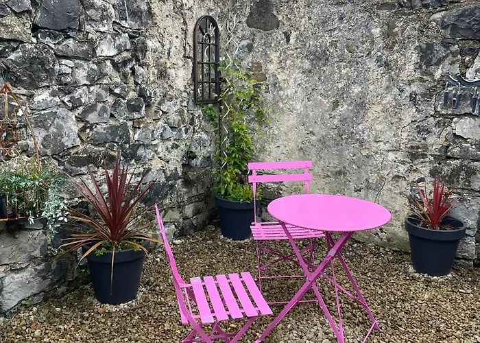 Сasa de vacaciones The Small House *