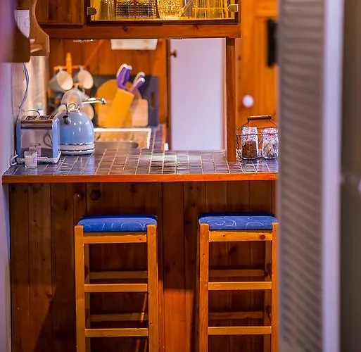 The Small House 리스토웰